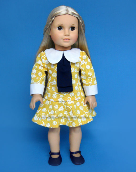 Simplicity Pattern #8575 | The Dollies Dressmaker