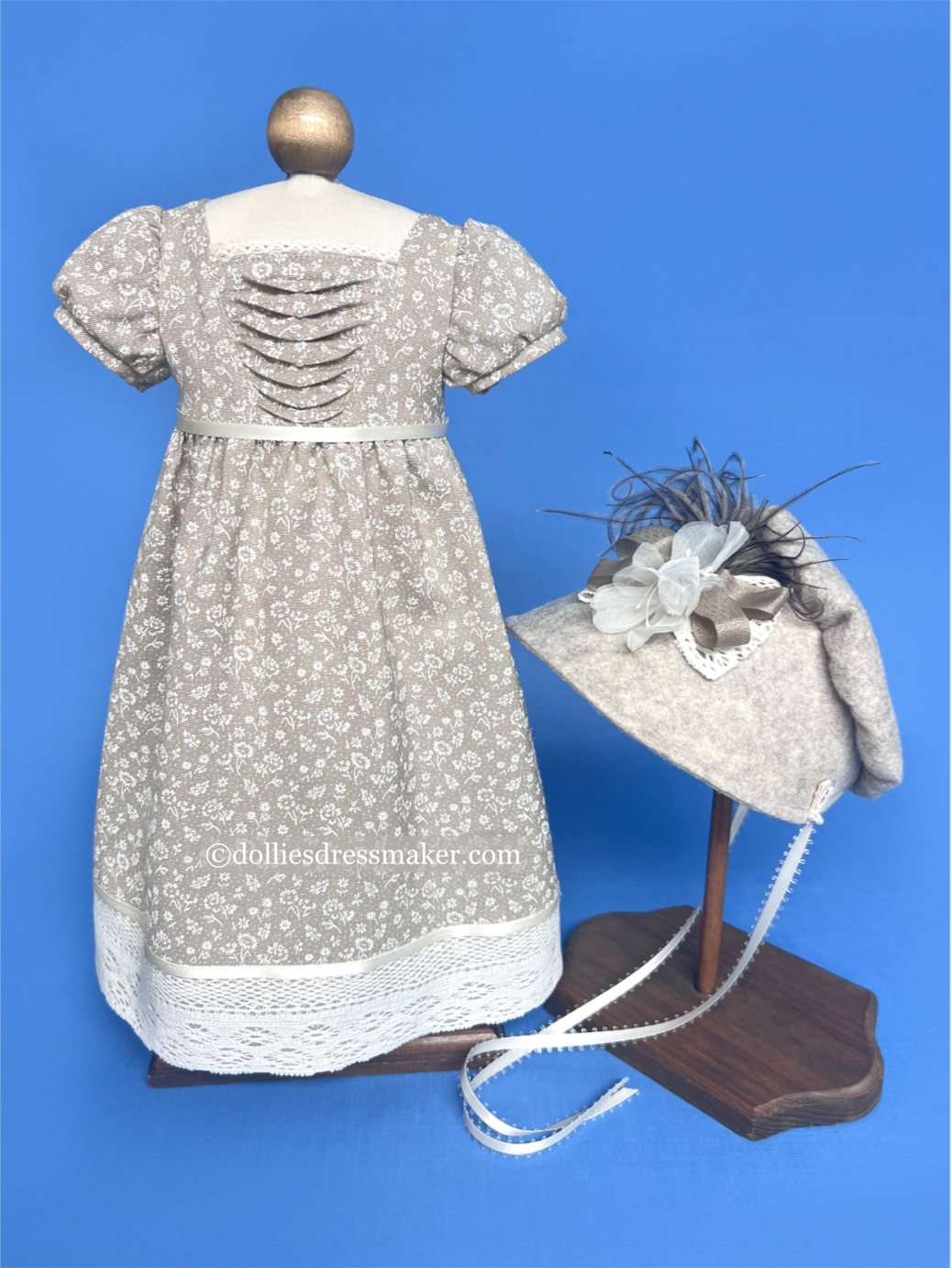 Dress and Bonnet | American Girl Doll Caroline
