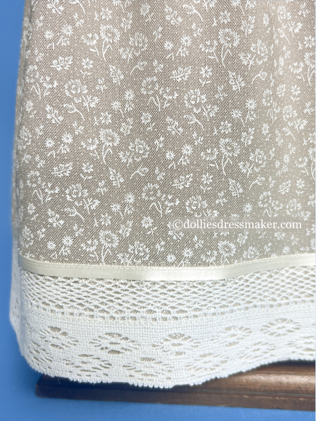 Dress and Bonnet | American Girl Doll Caroline